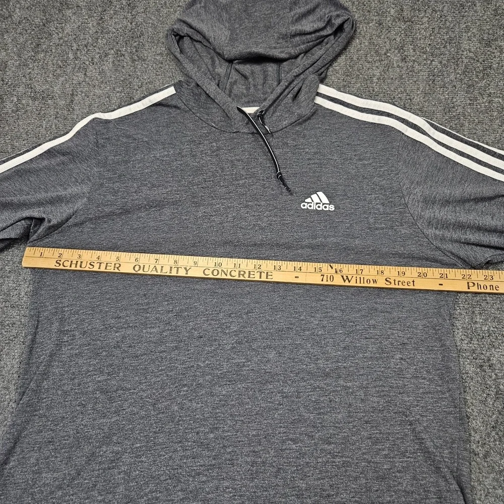 Adidas Lightweight Hooded Tshirt Mens M Gray LS Athletic Pullover Athleisure
